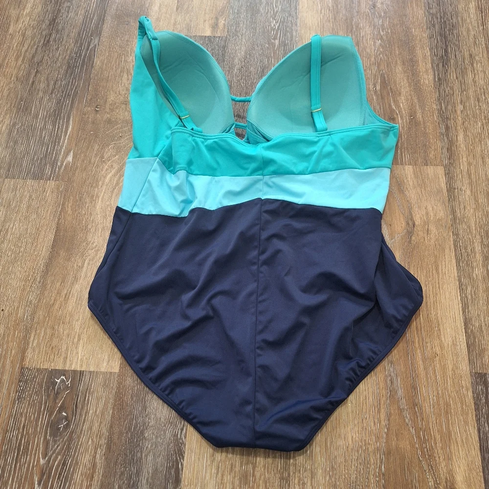 NEW Swimsuits For All Color Block V-Neck Blue One Piece Swimsuit, Sz 26